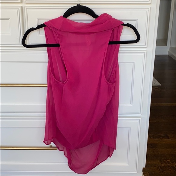 Maggie ward silk top size small - Picture 5 of 5